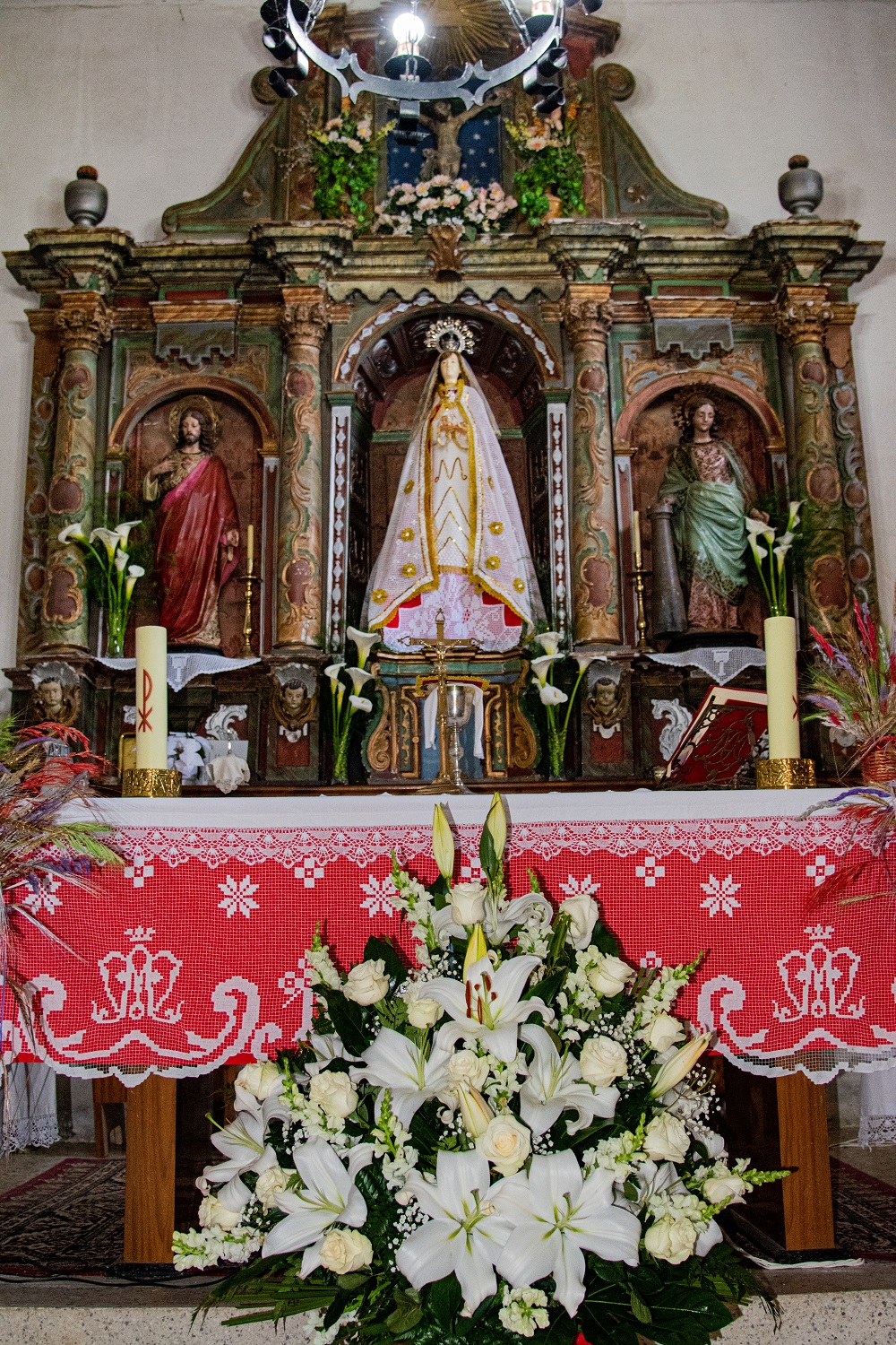 Altar Maior Parroquia de Santa María de Piño 