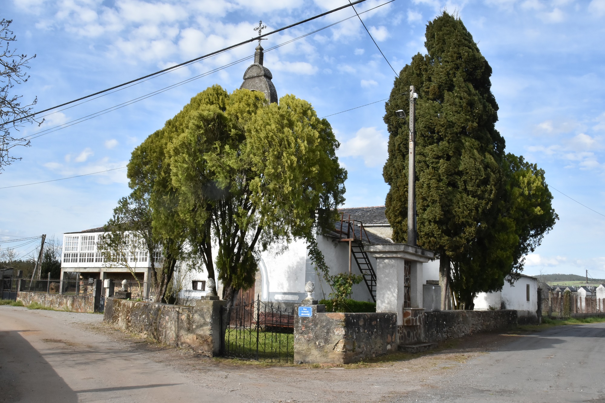 Igrexa Piño, abril 2022
